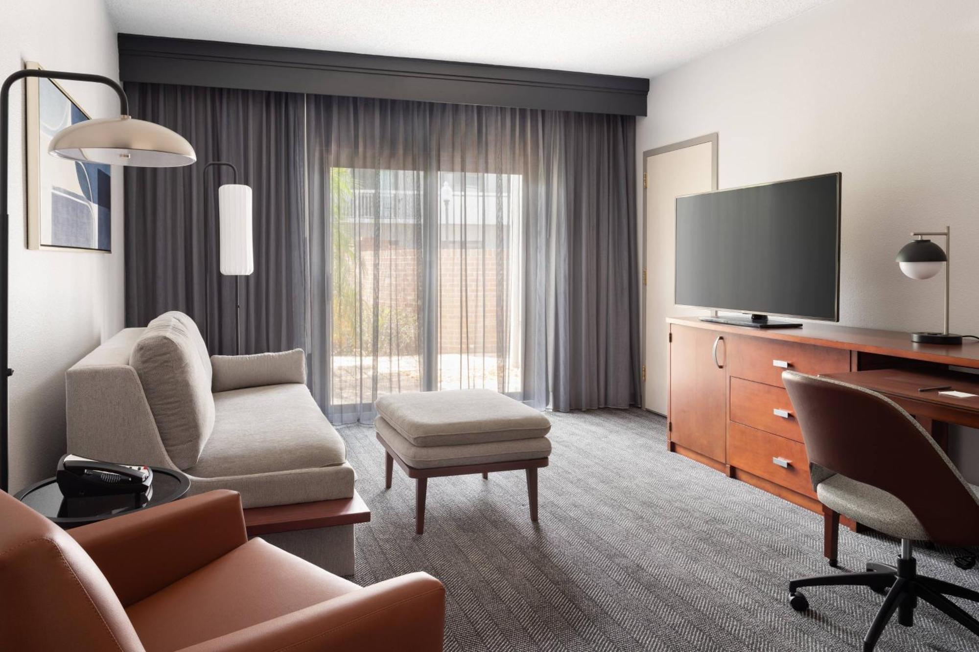 Suite Sofa Bed,1706089774:JPEG